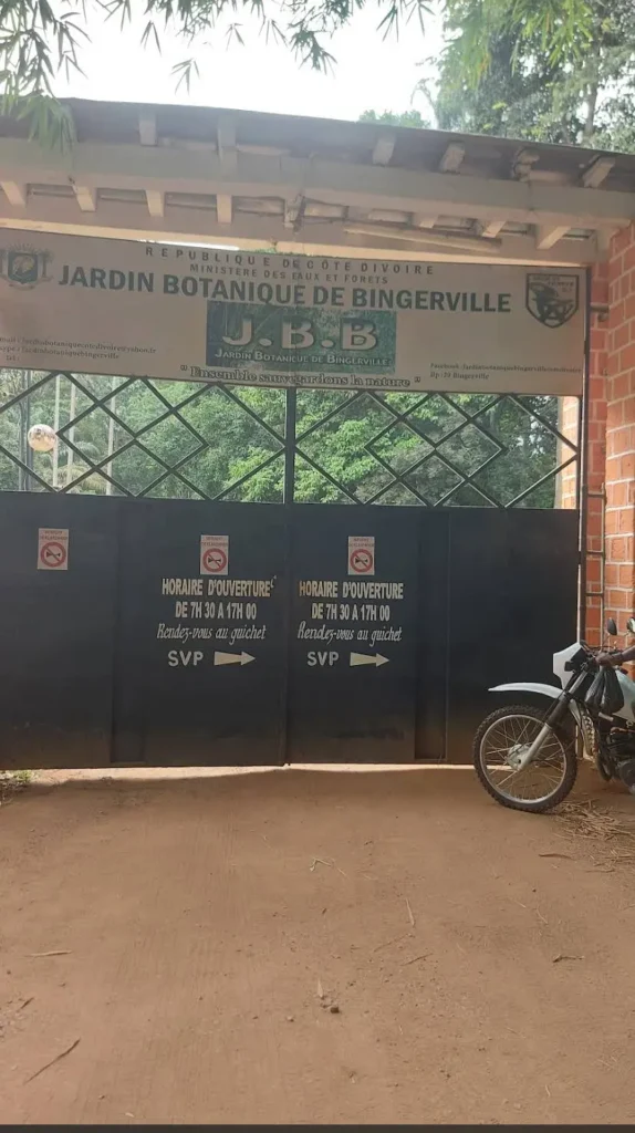 L'entrée du jardin botanique de bingerville