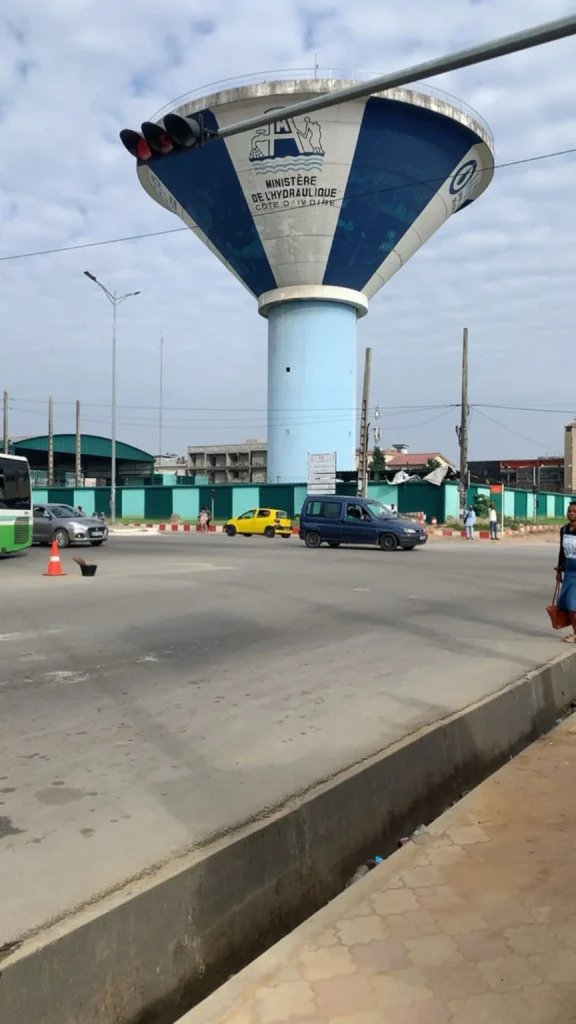 Une belle vue du symbole, d'Angré Chateau